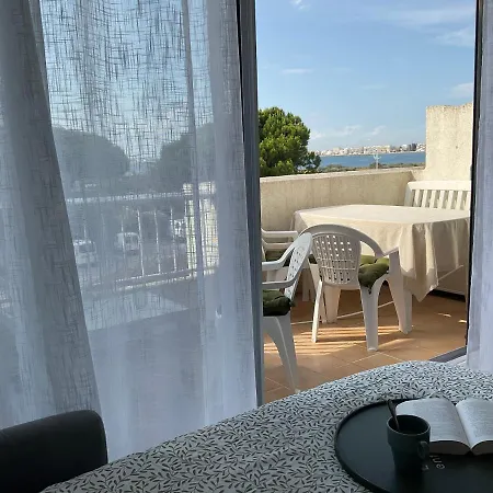 Le Vue Acces Direct A La Parking Prive Clim Belle Terrasse